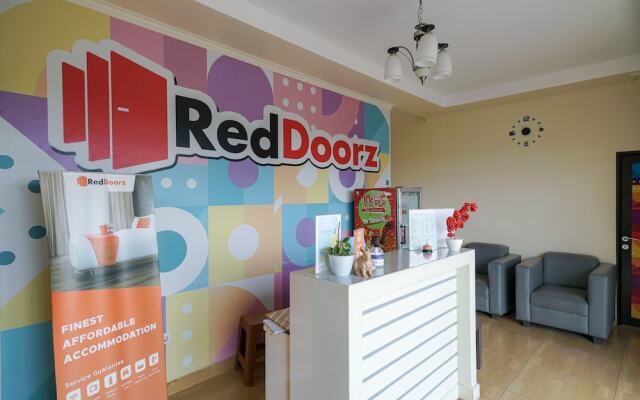 RedDoorz near Exit Toll Sirkuit Sentul