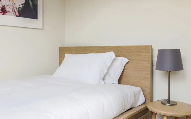 Mi-brgz1b3 Bergonzoli Place - Trilo - Shakespeare