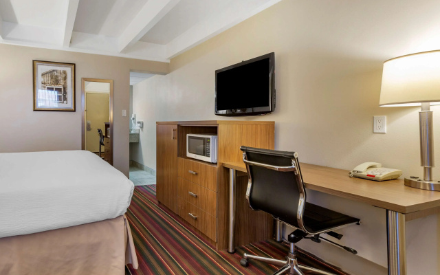 Best Western El Rancho Palacio