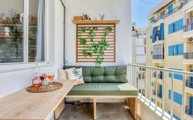 The Arch 2-BR Apartment in Mar Mkhayel