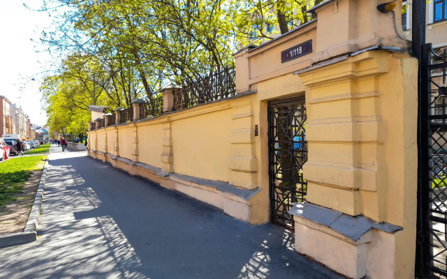 Апартаменты Исторический флигель на улице Писарева