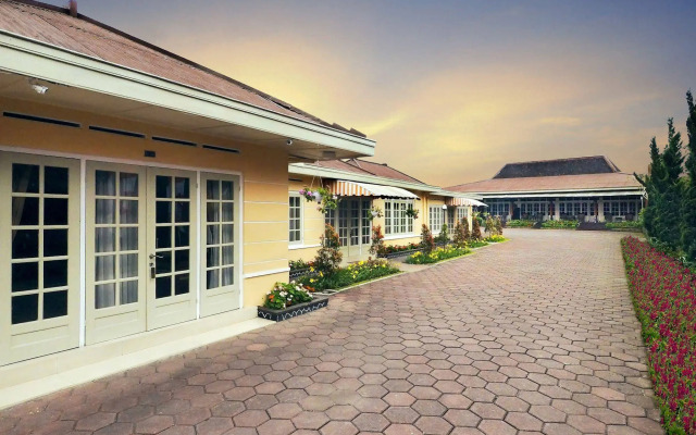 Hotel Indah Palace Tawangmangu