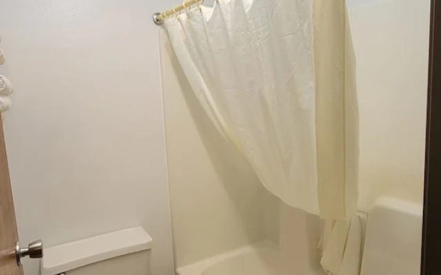 Wagner Lakeside Motel