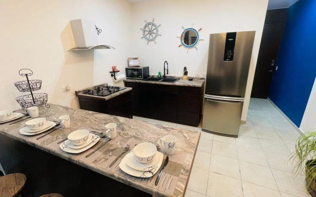 Céntrico #Condo vista al Mar con alberca 2br