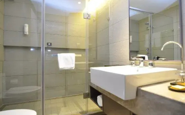 Homeinn Plus Hotel (Kunming National High-tech Industry Development Zone)