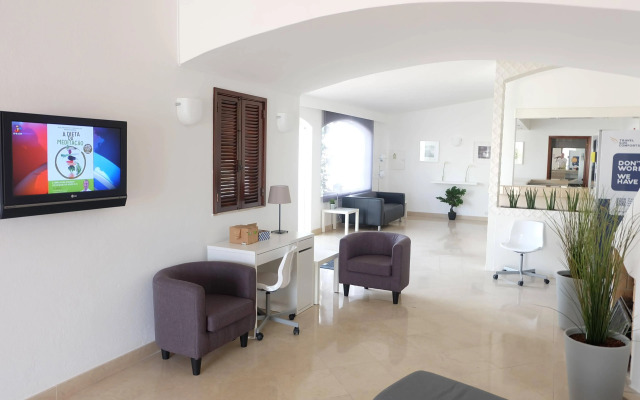 Roca Belmonte Apartamentos
