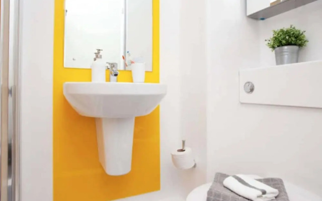 Charming Rooms, COVENTRY  - Hostel