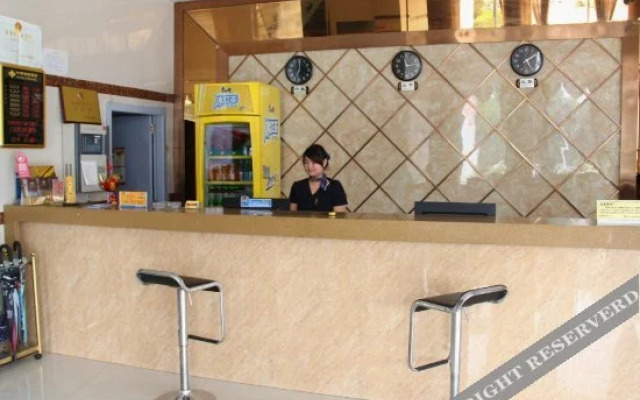 Lizun Select Hotel (Hebi Liyang Road Branch)
