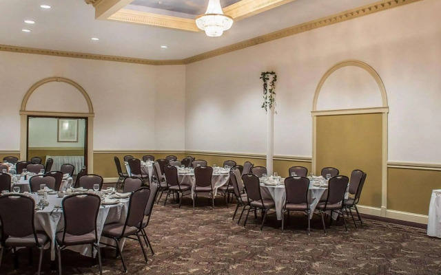 Quality Inn - Niagara Falls Blvd