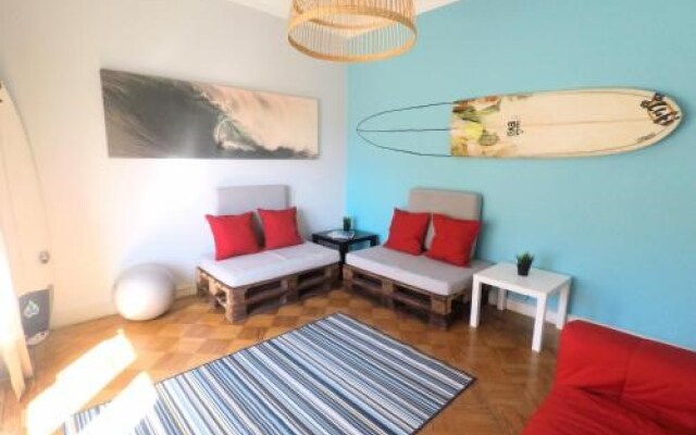 Watermark Surf House Espinho