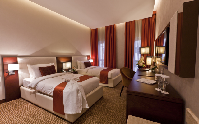 Zubarah Hotel