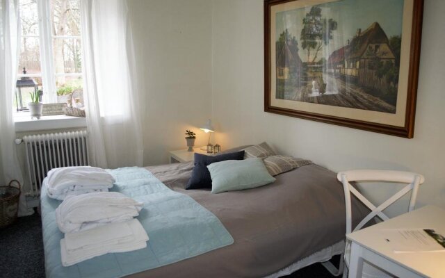 Ny Kirstineberg Gods Bed & Breakfast