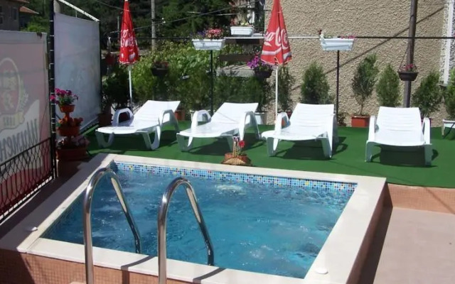 Family Hotel Vityaz House