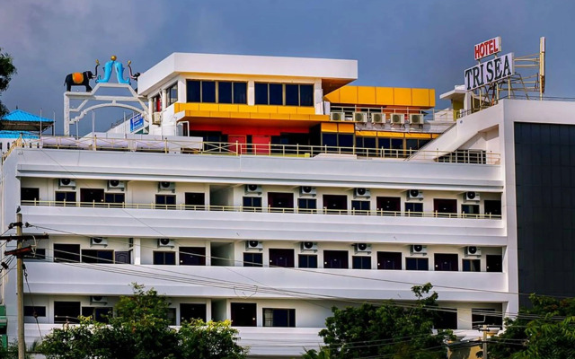 Tri Sea Hotel