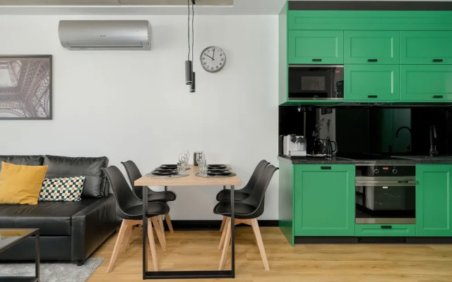 Black and Green Apartment by Renters