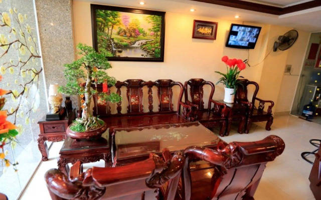 Tuan Viet Hotel