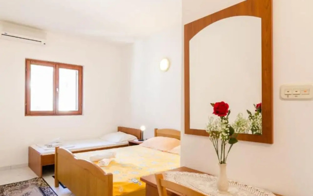Guest House Sobra 38