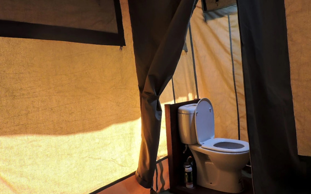 Serengeti Savannah Camps