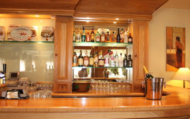 Fairhill House Hotel