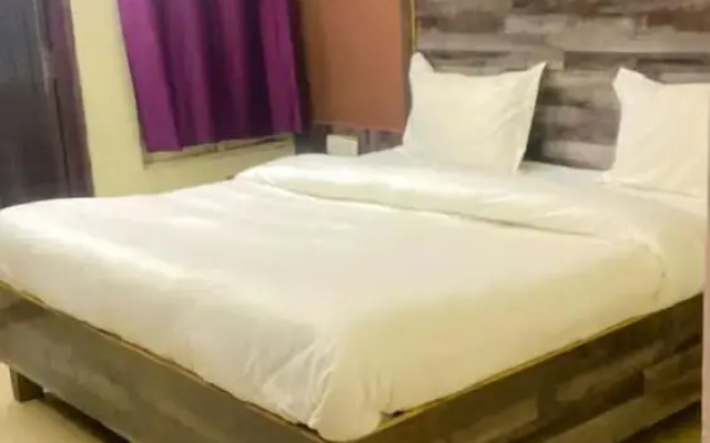 Hotel Raas Ramayana