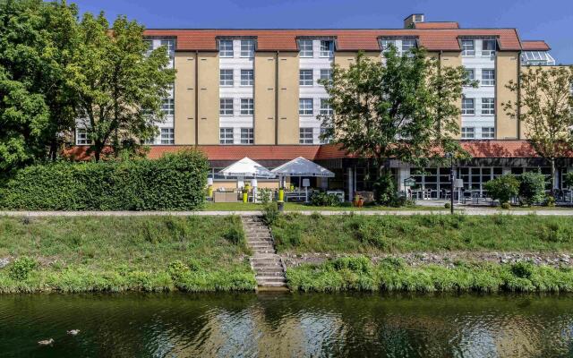 Ibis Styles Regensburg Hotel