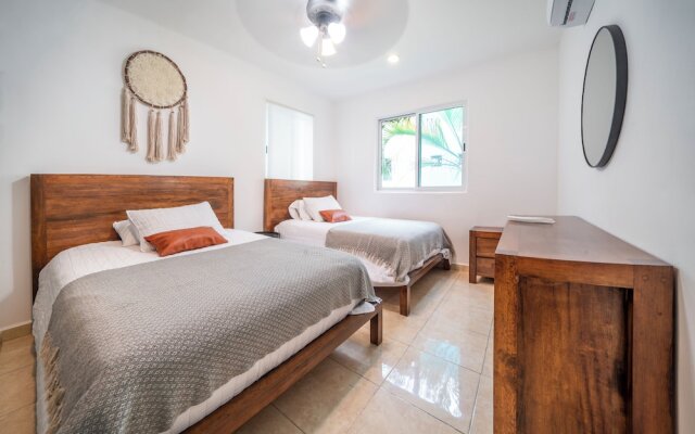 Melrose Place At Los Lirios Playacar II