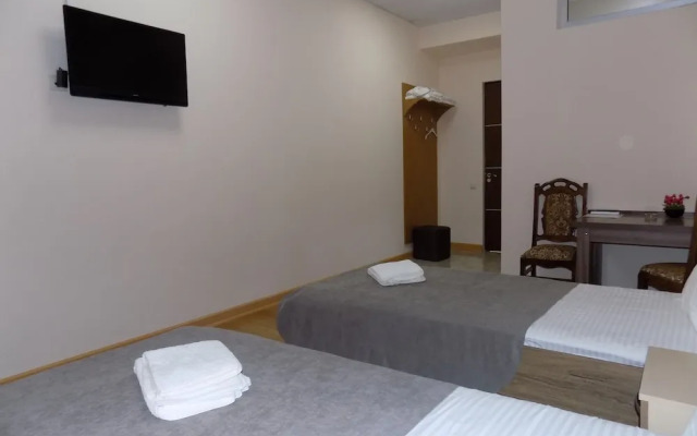 Hotel Mars
