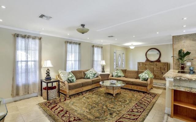 Sand Hill St. 318 Marco Island Vacation Rental  3 Bedroom Home by RedAwning