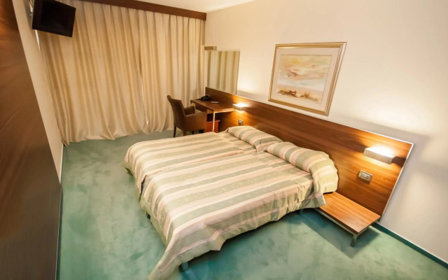 Hotel Maxim