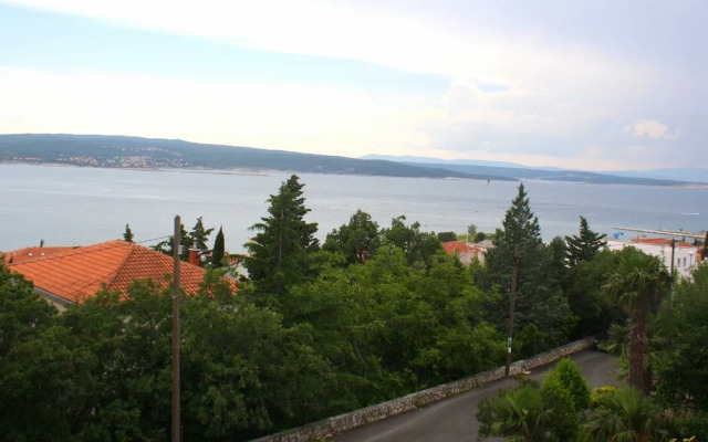 Spacious Crikvenica Apartments With Sea View and Balcony