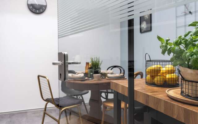 Boutique Hotel RABBIT HOLE