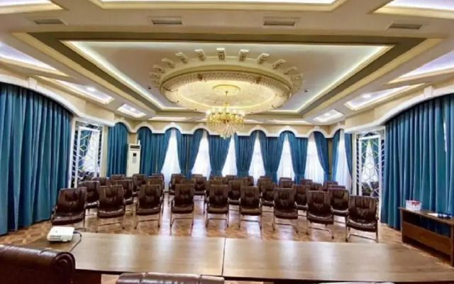 Akhsikent Hotel