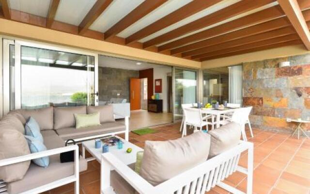 Salobre Villa with Pool Par 4 Nr 9