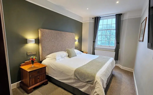 Stoke Lodge Hotel