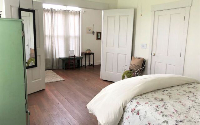 The Farmhouse Inn