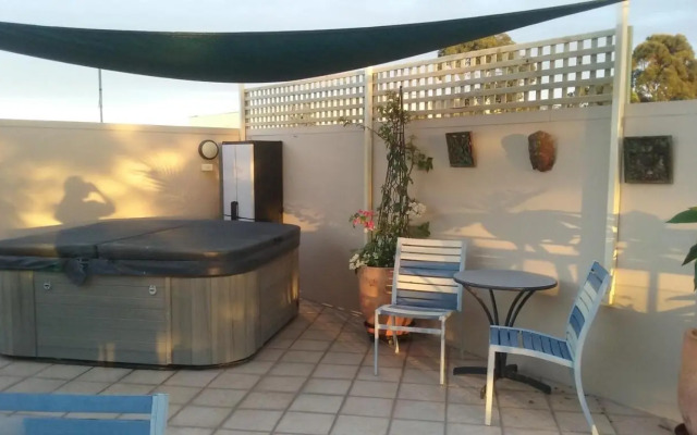 oceanview 6 with rooftop terrace & spa