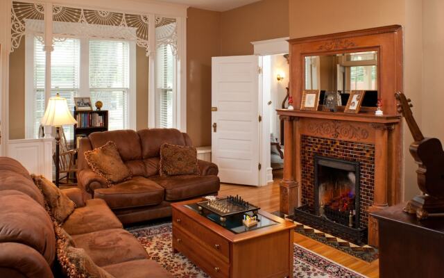 The Historic Morris Harvey House