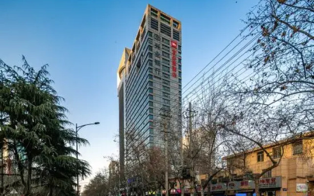 Ibis Hotel
