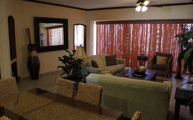 Sonoran Sky 3BR 909 w Jacuzzi by Casago