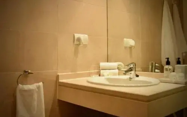 Apartment Urb. La Mairena Blq 3, 33A