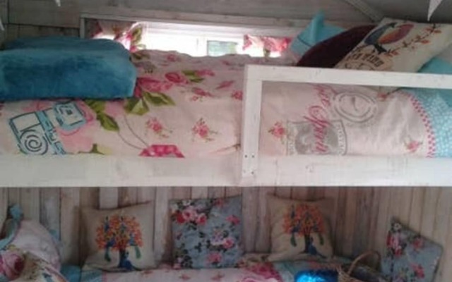Ruby Shepherds hut Sleeps 4