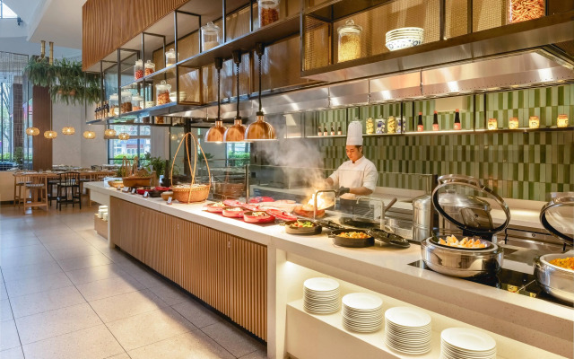 Melia Hanoi