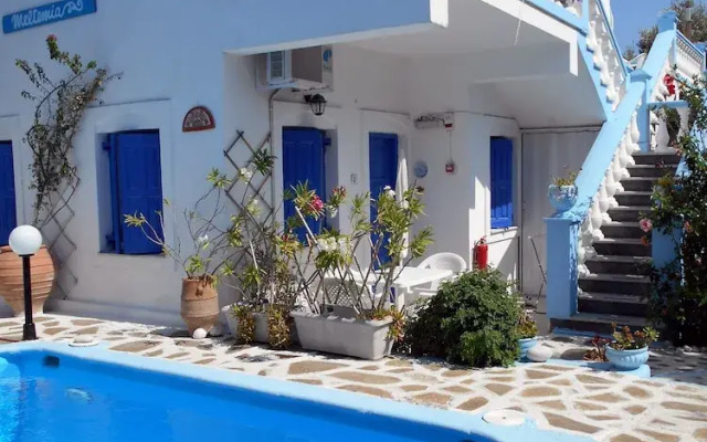 Holiday Apartment With sea View and Mountains View