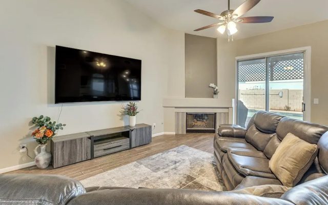 Game Room & Backyard Oasis: Avondale Group Getaway