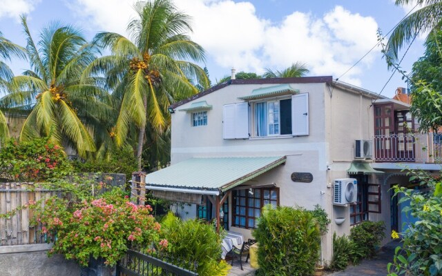 Villa with Heated Pool