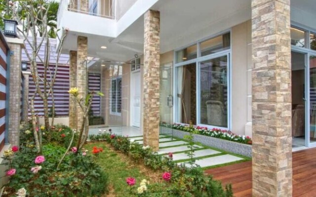 Villa Kota Bunga Puncak 4 Bedroom