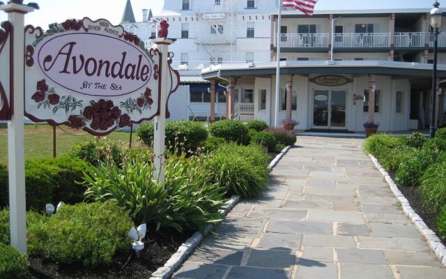 Avondale by the Sea Motel