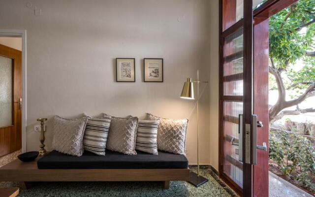 Sofias LemonTree Family House