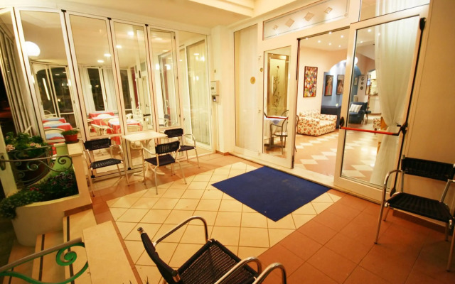 Hotel Cheri