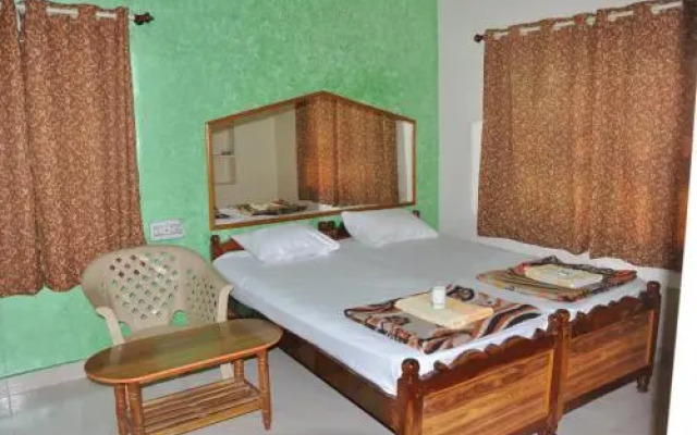 Thilak Home Stay